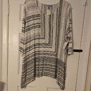 Grey & White Striped Geometric Knit Top